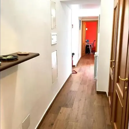 La Casa A Colori * Naples